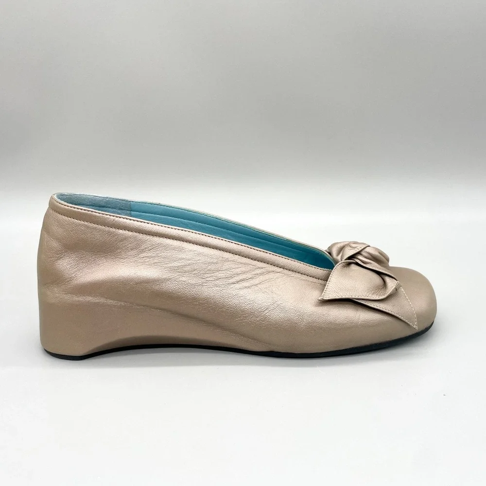 Thierry Rabotin Womens 39 9 Ballerina Bow Square Toe Metallic Champagne Wedge